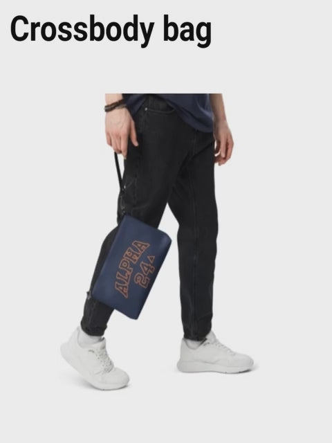 THE CROSSBODY BAG 1.