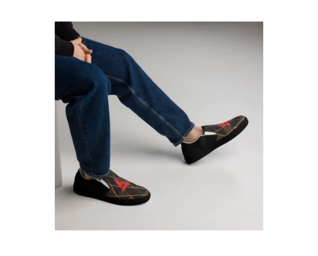 THE LUXURY SHOE 1