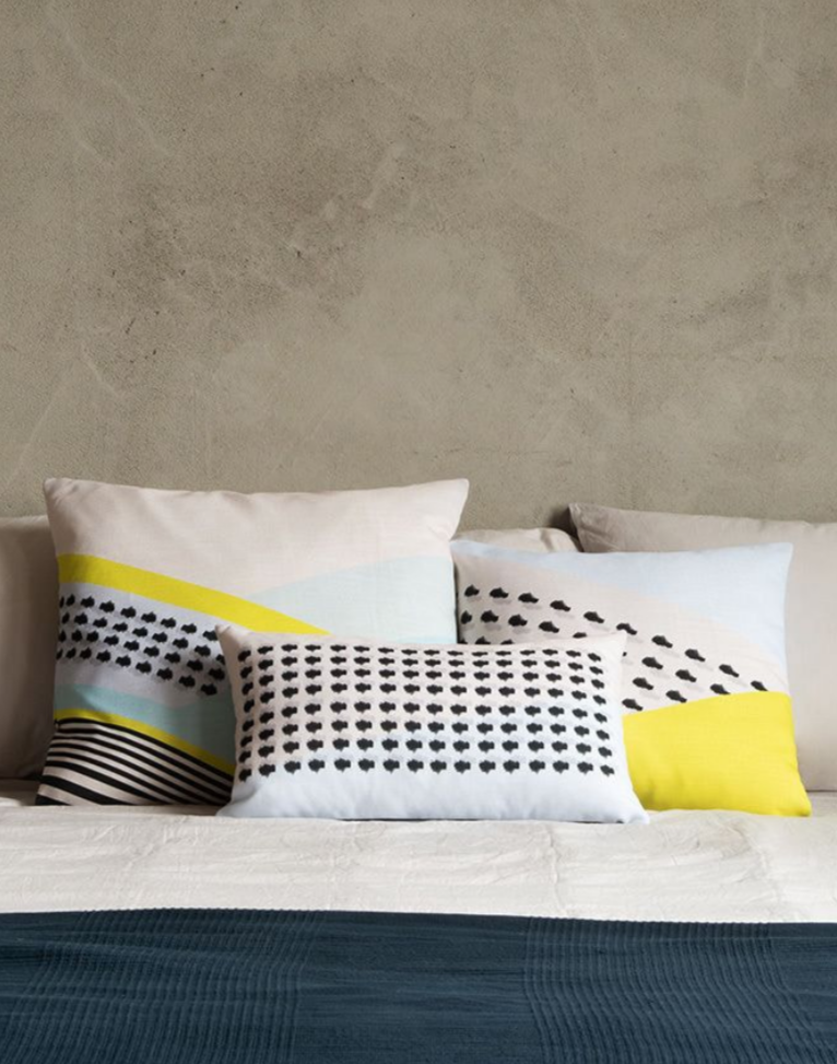 THE PILLOW CASE 1(LUXURY DEPT.)